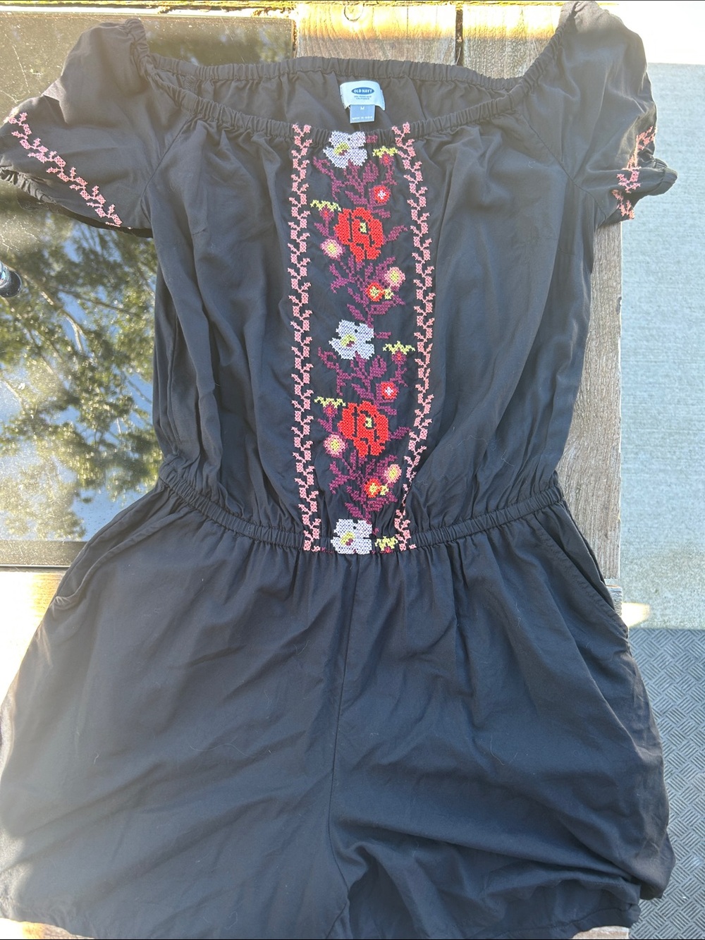 Old Navy Black Off-Shoulder Floral Embroidered Romper